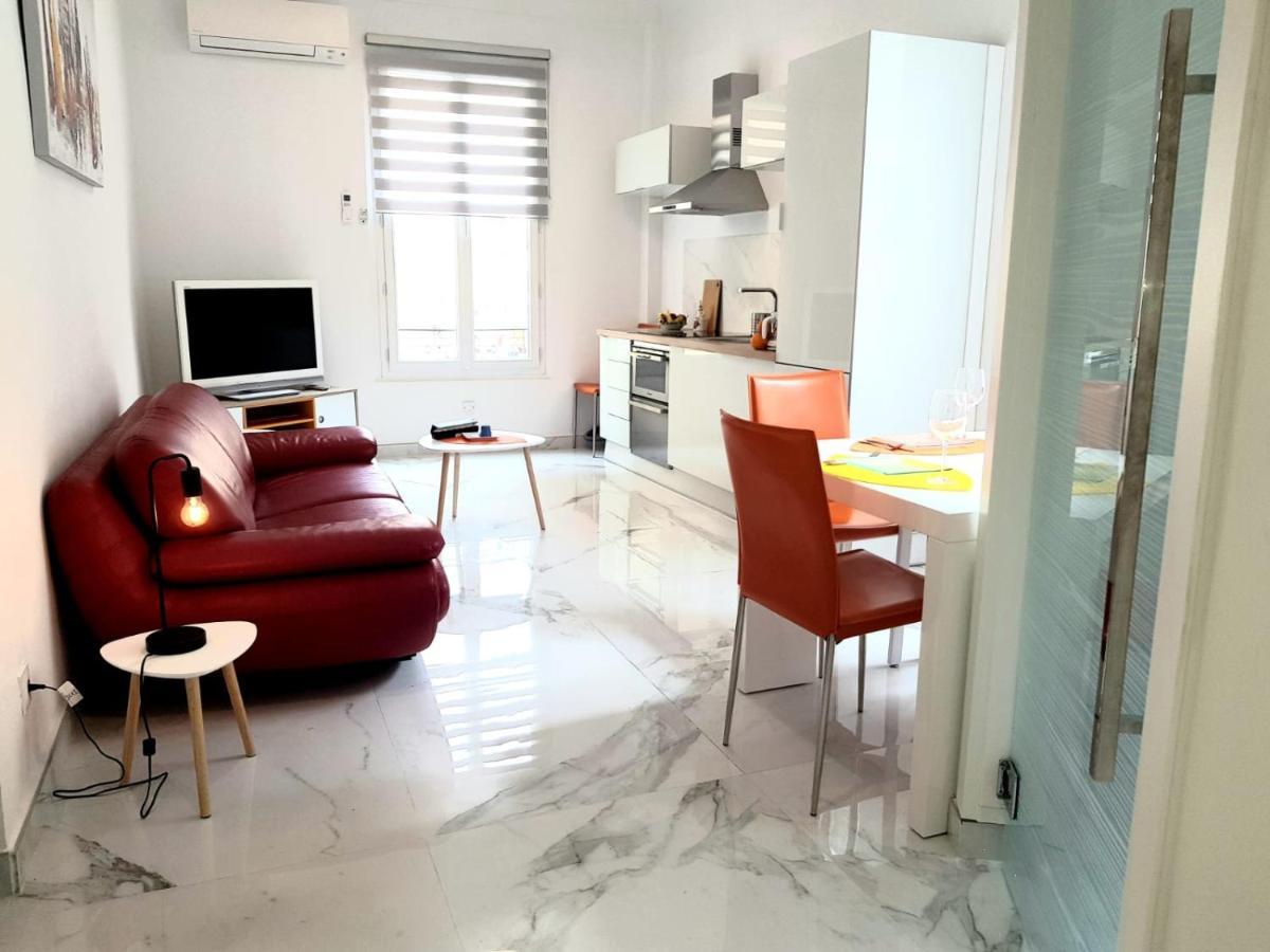 Suite Stalingrad Nice Bagian luar foto