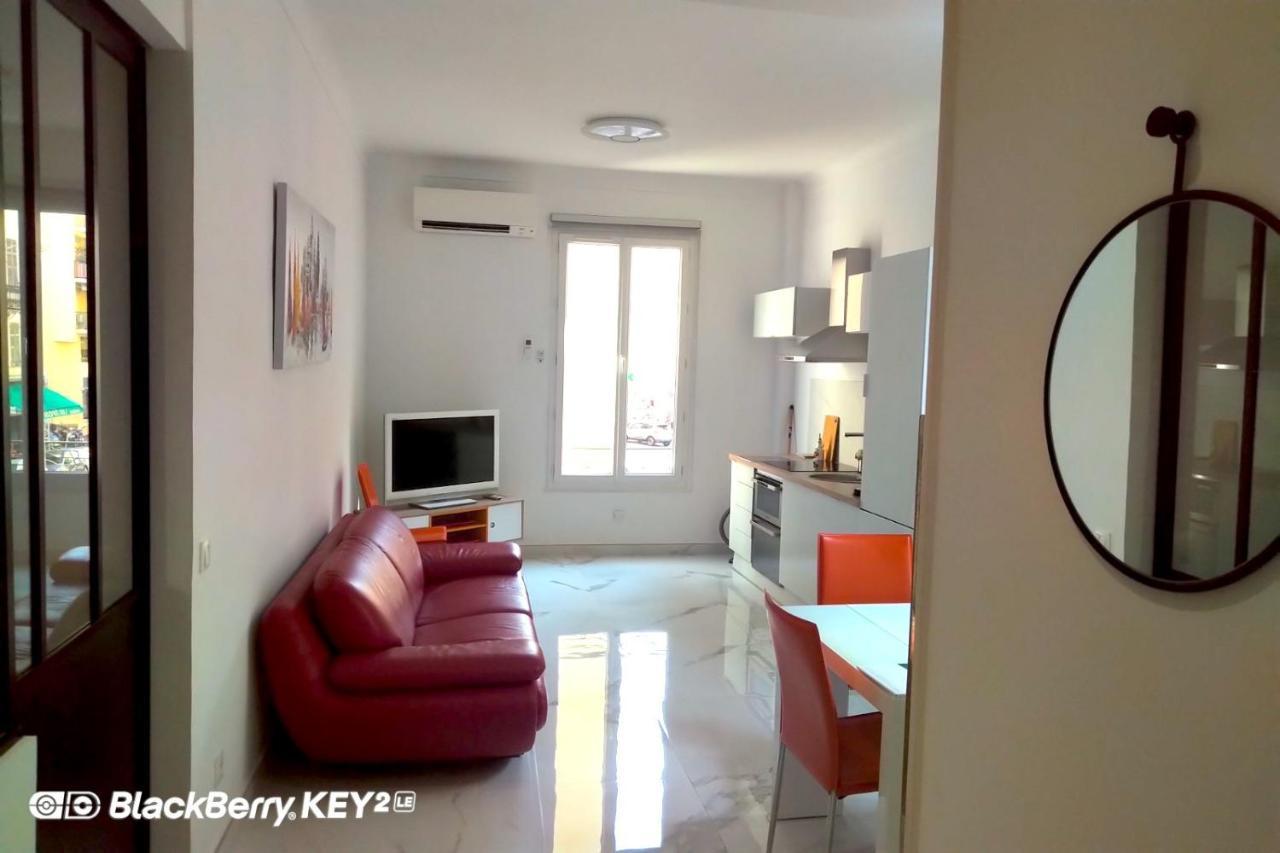 Suite Stalingrad Nice Bagian luar foto