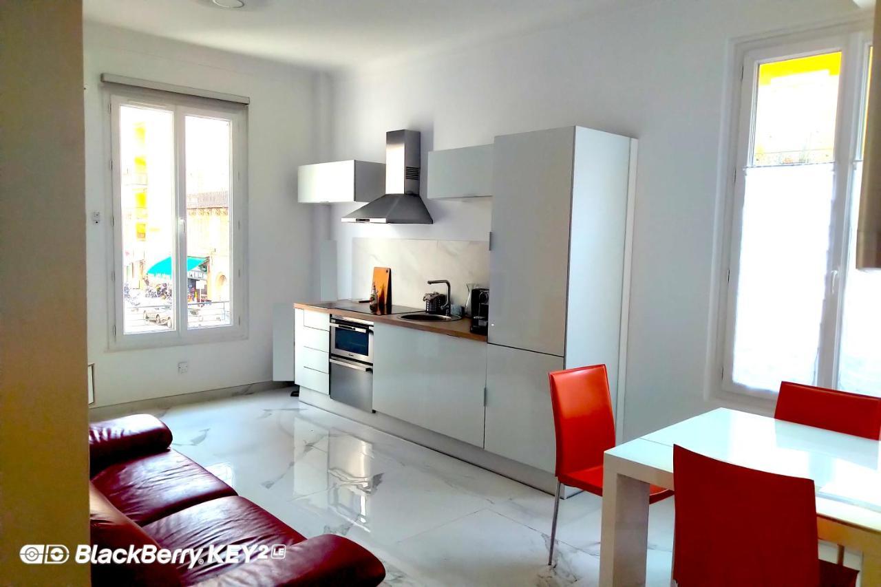 Suite Stalingrad Nice Bagian luar foto