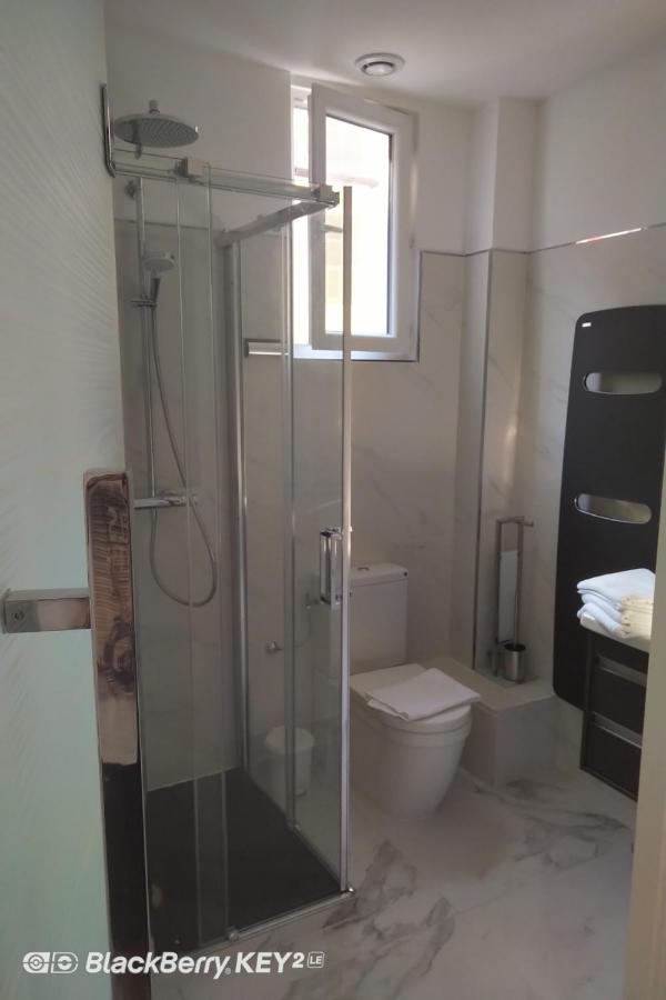Suite Stalingrad Nice Bagian luar foto