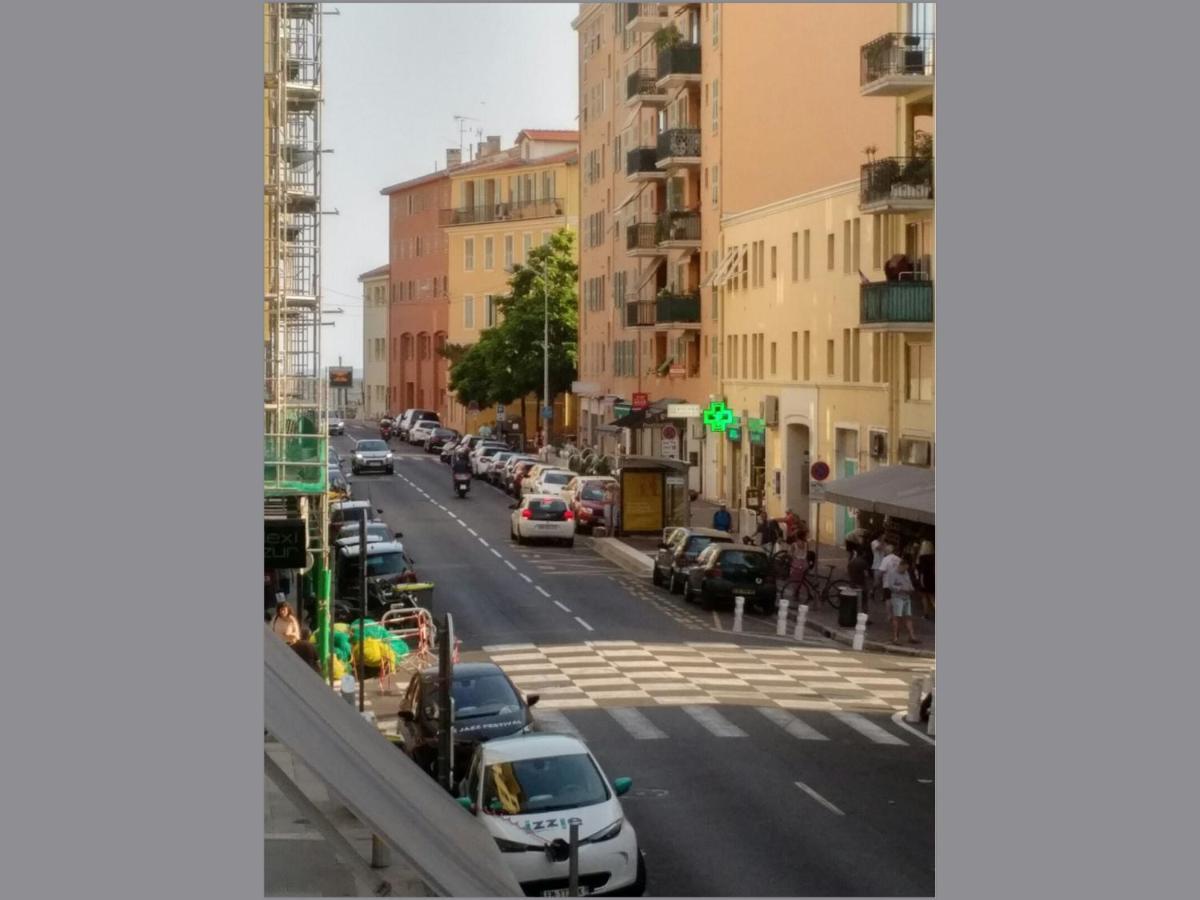 Suite Stalingrad Nice Bagian luar foto